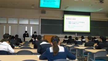 学校生活について語る会を開催