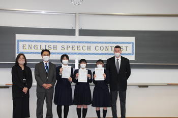 English Speech Contestを開催