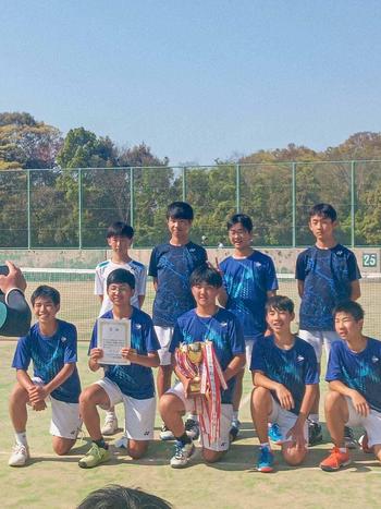 奈良県中学生テニス選手権大会団体男子優勝・女子準優勝