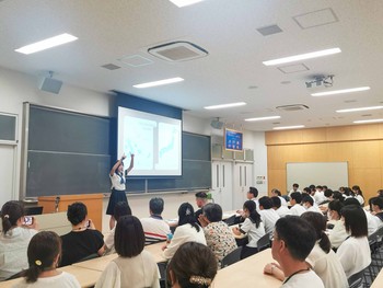 M4英語プレゼンテーションコンテスト