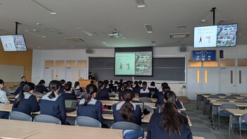 京都大学女子高生応援大使による講演会