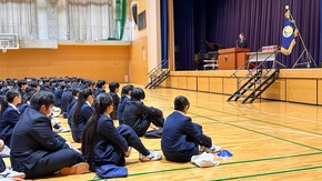 令和６年度３学期終業式・離任式
