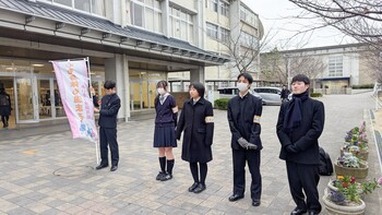 生徒会あいさつ運動
