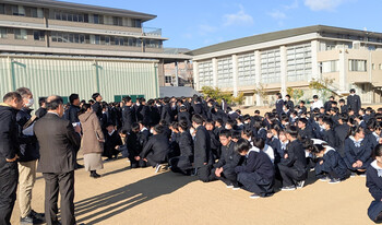 地震防火避難訓練を実施