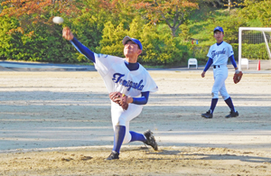 軟式野球部