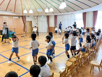 ドラム演奏で遊ぼう