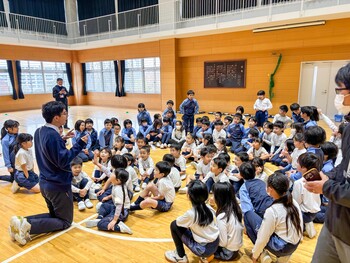 年長組がP3生と交流