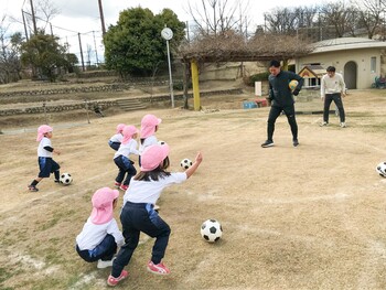 体育の先生と遊ぼう
