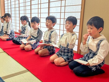 年長組　礼法の時間